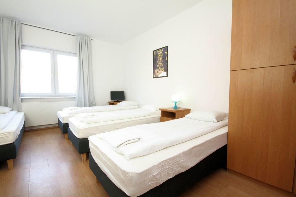 Nice Rooms - Pokoje Goscinne Гданськ Екстер'єр фото
